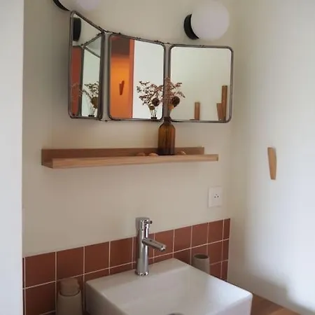 De Charme Refait A Neuf Place Graslin *