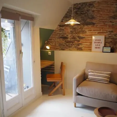 De Charme Refait A Neuf Place Graslin * Nantes