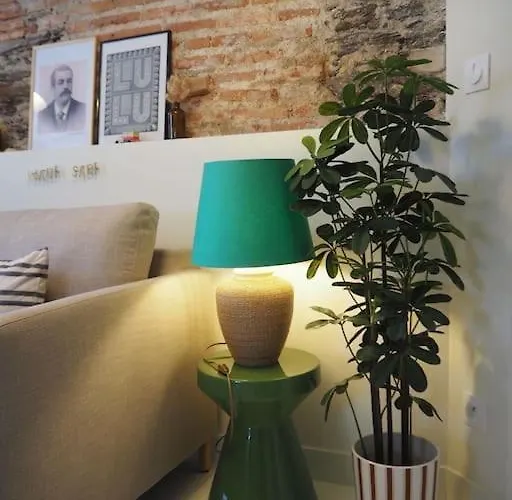 De Charme Refait A Neuf Place Graslin Ναντ